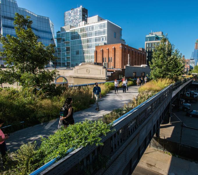 New York City The High Line Linear Park U.S. Climate Resilience Toolkit